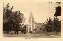 Eglise maoussa.jpg